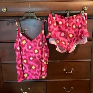 NWT Soma Pajama Top and Shorts Set Top M /  Shorts S - Great Holiday Gift Idea!
